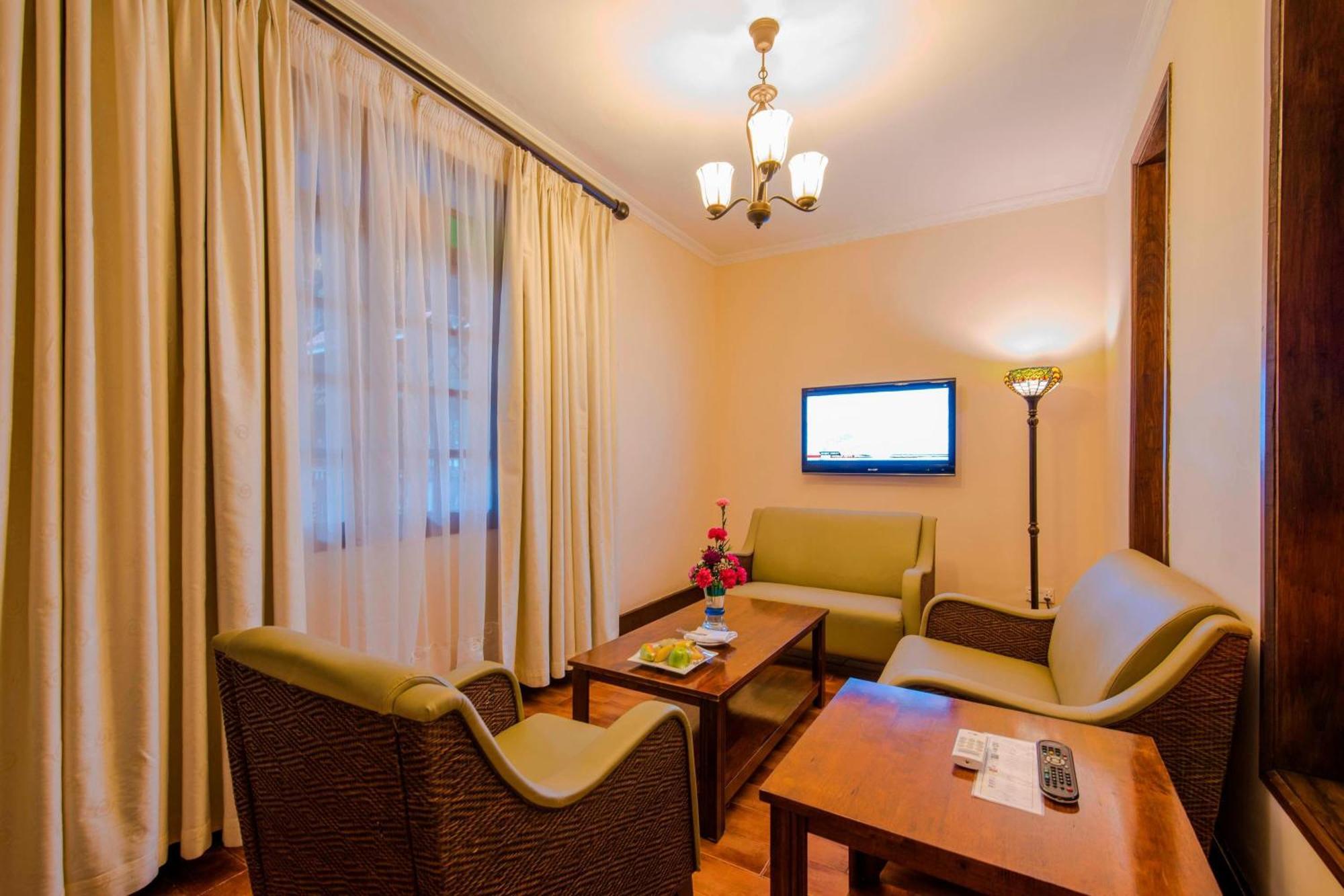 Protea Hotel By Marriott Dar Es Salaam Courtyard Ngoại thất bức ảnh