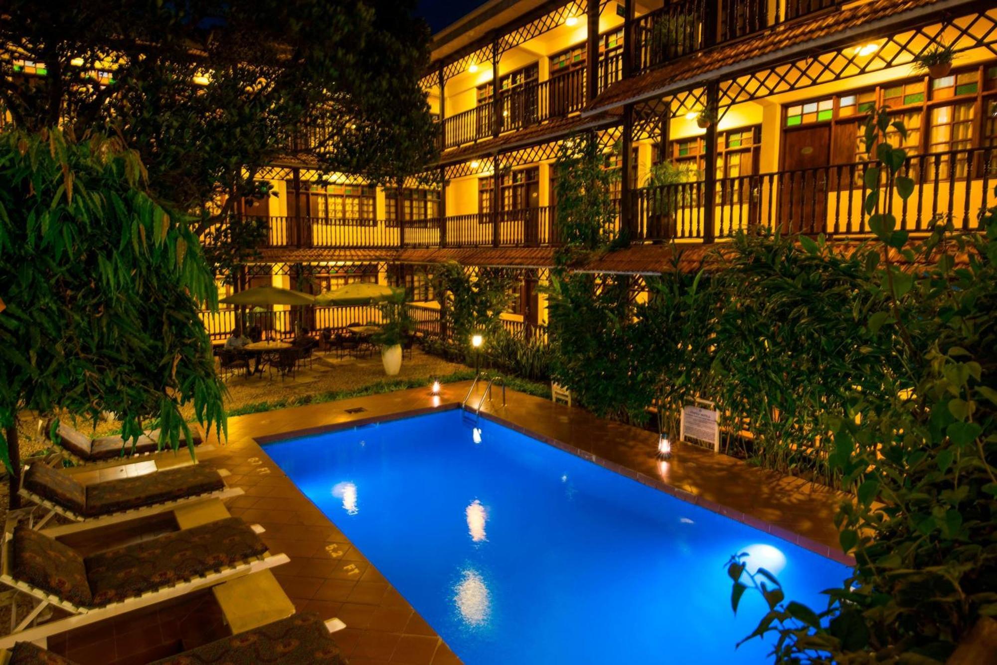 Protea Hotel By Marriott Dar Es Salaam Courtyard Ngoại thất bức ảnh