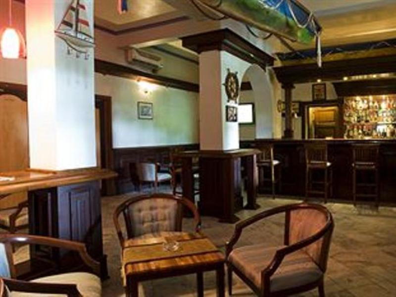 Protea Hotel By Marriott Dar Es Salaam Courtyard Ngoại thất bức ảnh
